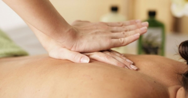 Come diventare massaggiatore con un corso di massaggio